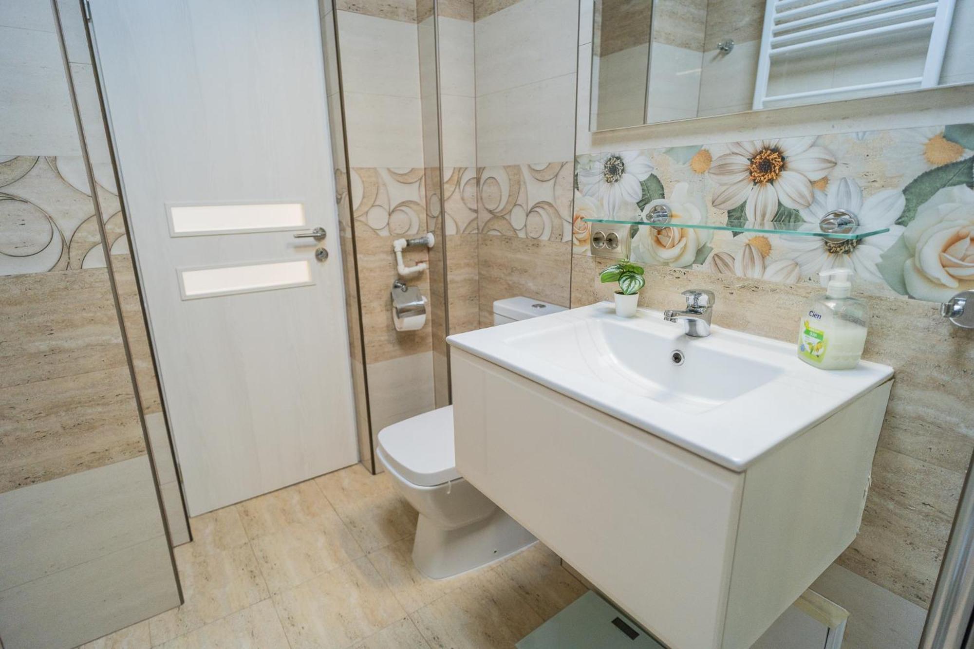 부쿠레슈티 Luxury 2Br On Decebal Avenue 아파트 외부 사진